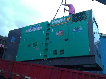 昂仁柴油发电机组转速不稳定时，如何对发动机进行维护？